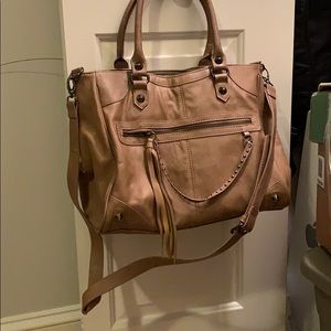 Beige steve madden bag